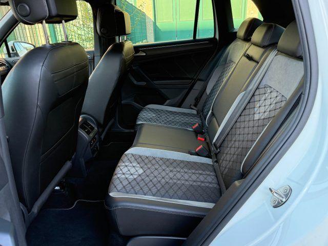 VOLKSWAGEN Tiguan 4 motion R-line 2.0 TDI 150 CV SCR DSG 4MOTION R-Line