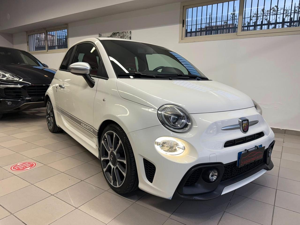 Abarth 595 1.4 Turbo T-Jet 165 CV Turismo