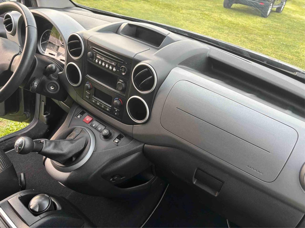 Peugeot Partner Tepee 1.6 HDi BlueHDi 75 Active