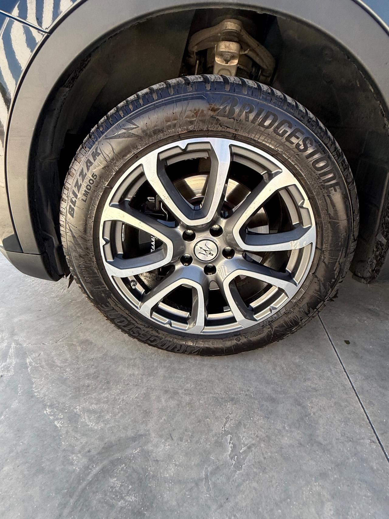 Maserati Levante V6 Diesel 250 CV AWD