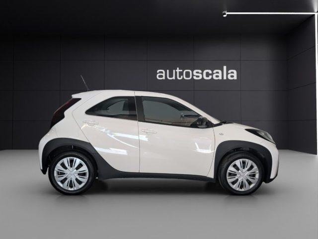 TOYOTA Aygo X 1.0 VVT-i 72 CV 5 porte Active