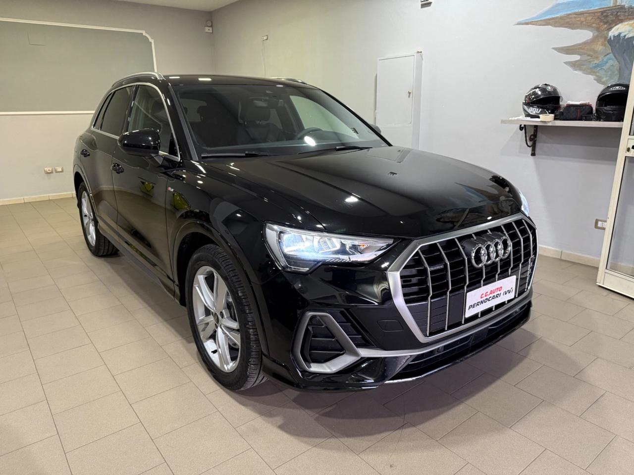 Audi Q3 40 TDI quattro S tronic S line edition