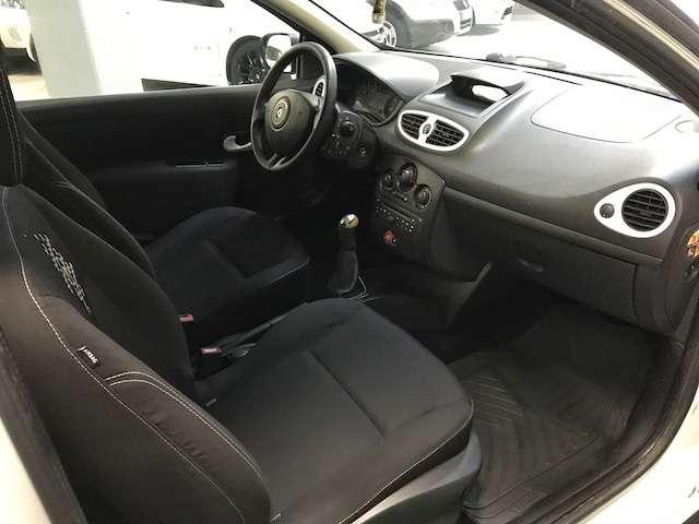 Renault Clio Clio III 2009 3p 1.2 16v Live!