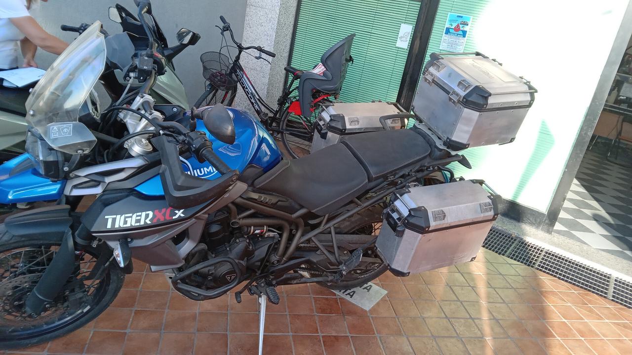 Triumph Tiger 800 XCx
