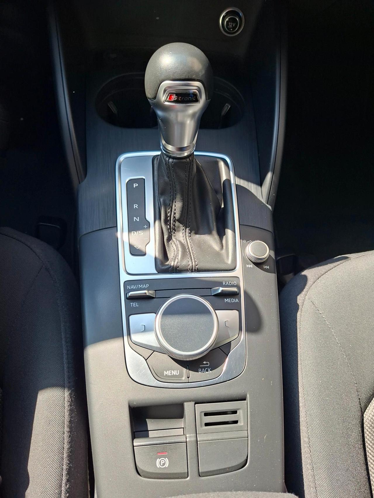 Audi A3 Sportback 30 1.6 tdi Business 116cv s-tronic my19