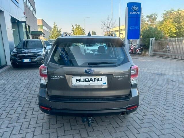 Subaru Forester 2.0i Lineartronic Style Saas