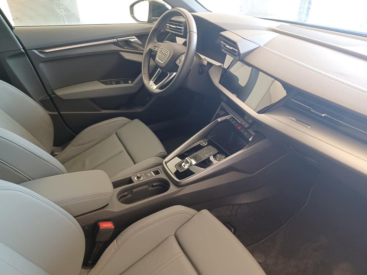 Audi A3 sportback 40 1.4 tfsi e business advanced s-tronic