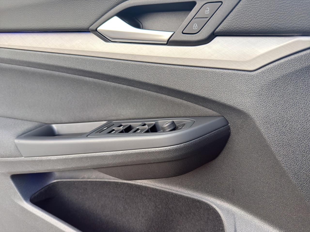 Volkswagen Golf Variant 1.0 eTSI EVO DSG Life - 2021