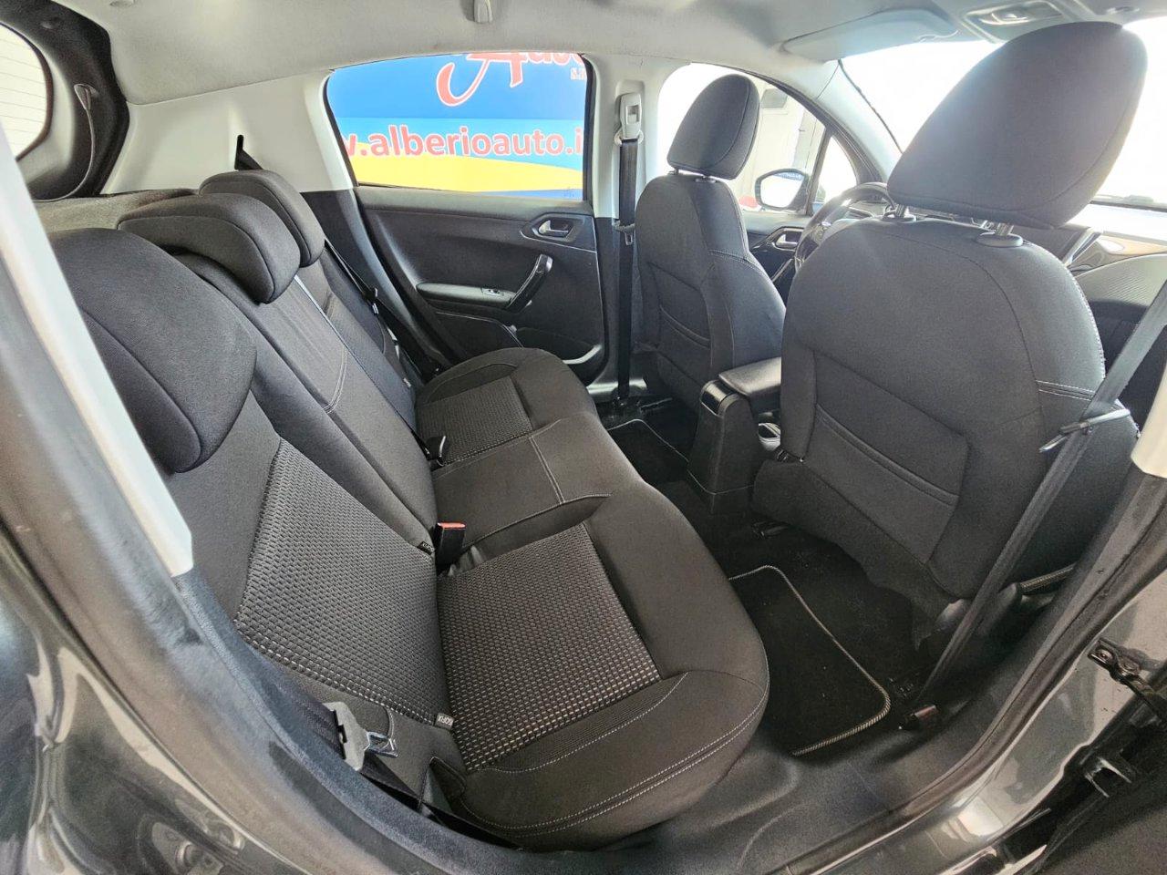 Peugeot 208 5 Porte 208 5p 1.6 bluehdi Active 75cv
