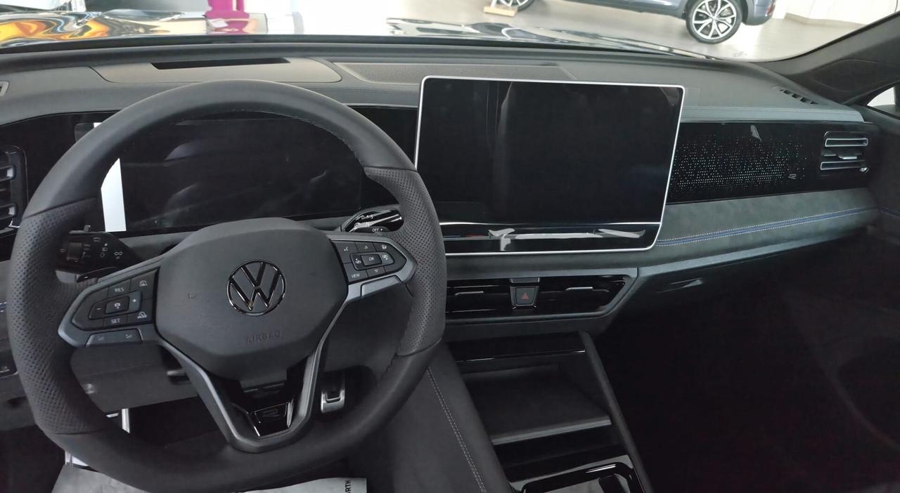 Volkswagen Tiguan 1.5 eTSI 150 CV ACT DSG R-Line