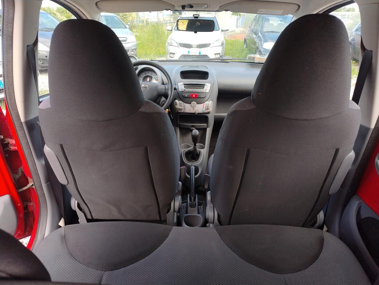 Toyota Aygo 1.0 12V VVT-i 5 porte Sol