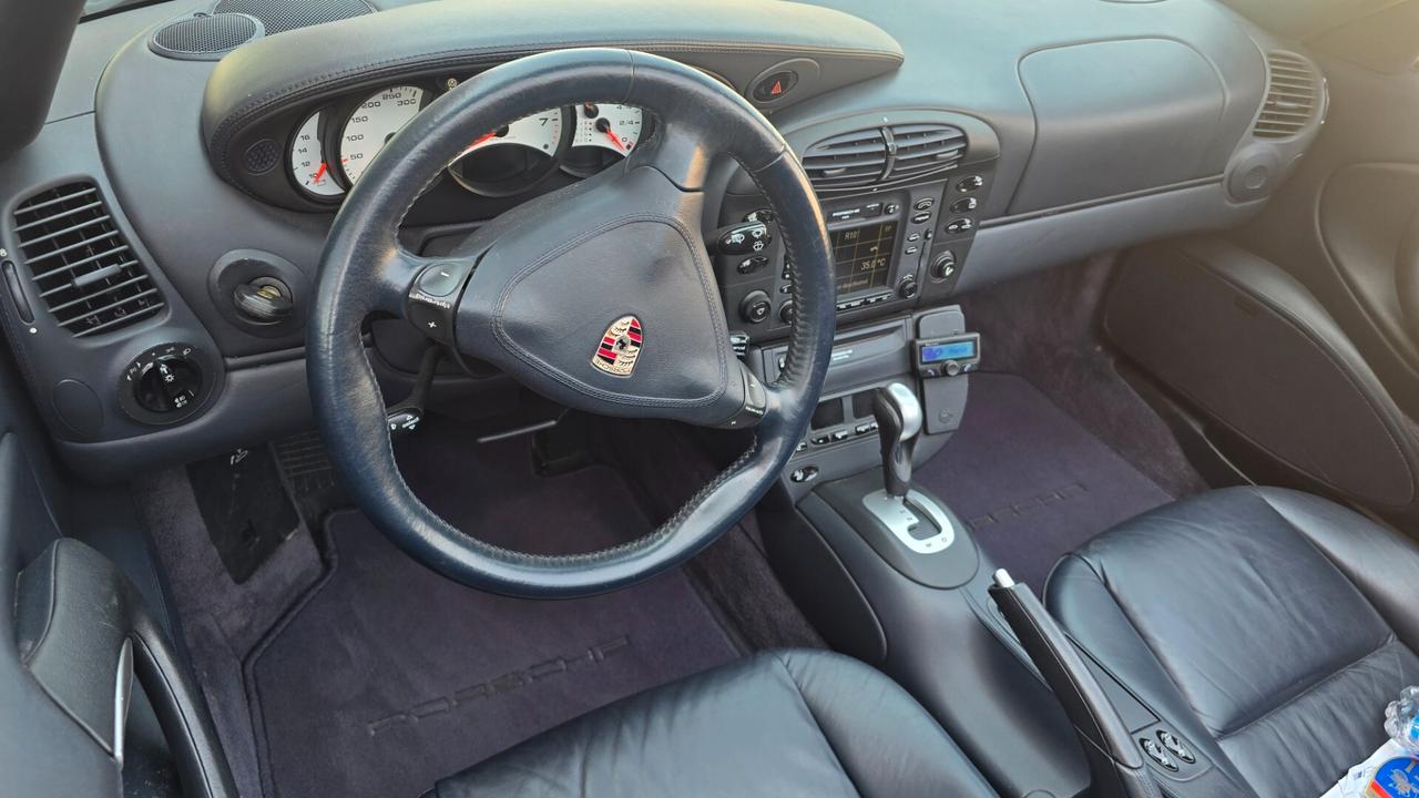 Porsche 911 Carrera Cabriolet ASI CRS