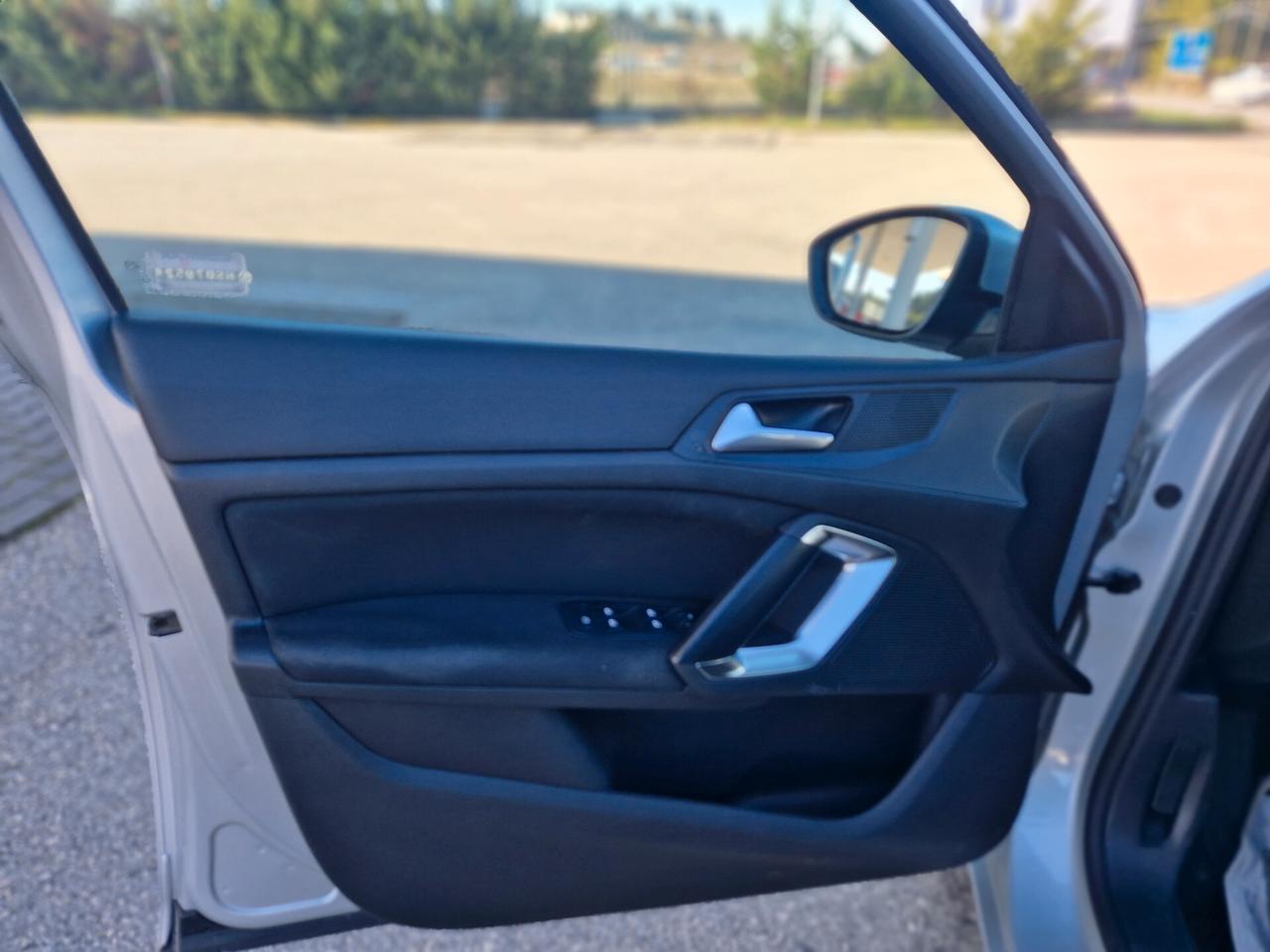 Peugeot 308 BlueHDi 120 S&S Allure