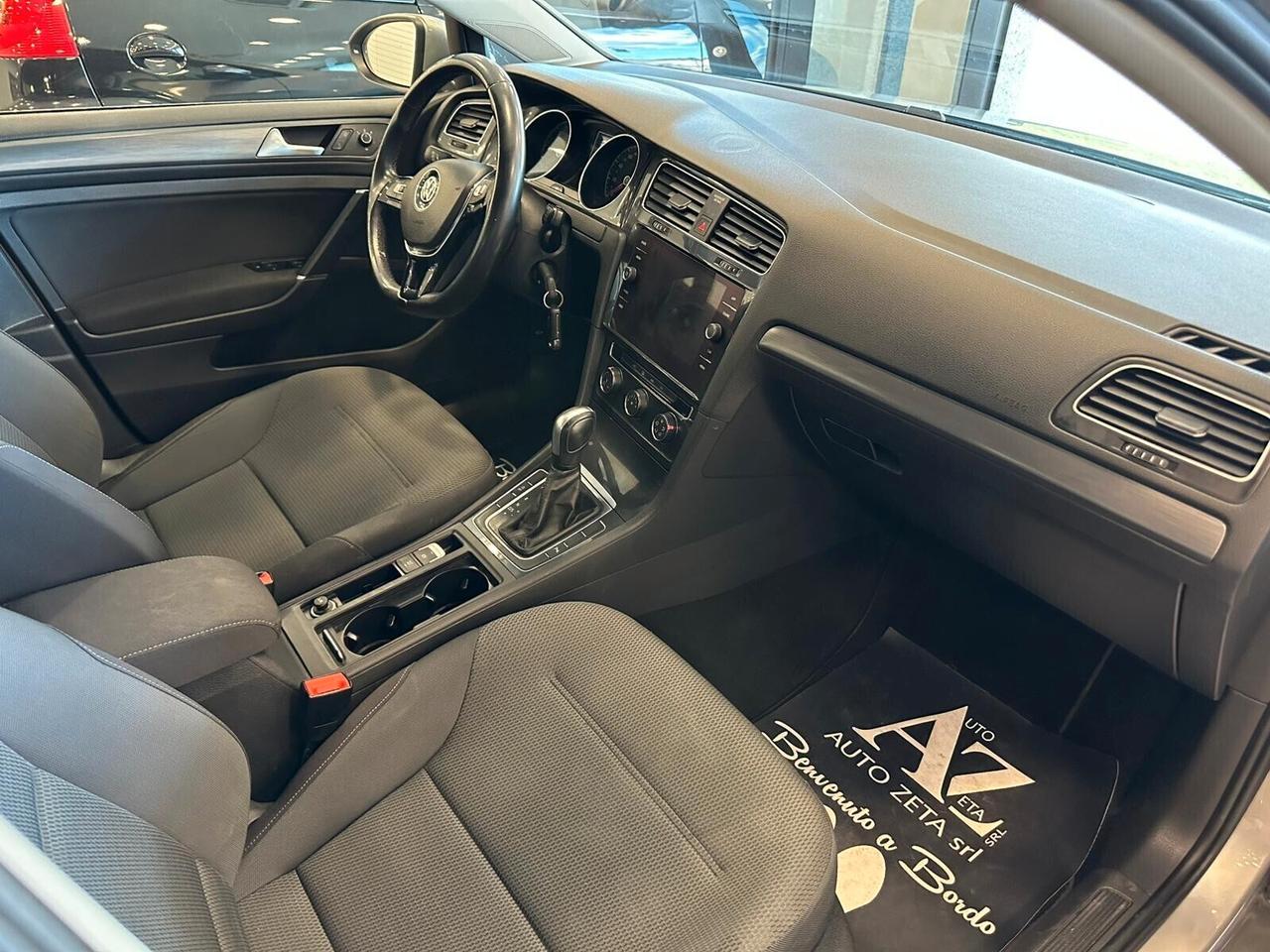 Volkswagen Golf 2.0 TDI 5p. Executive BlueMotion Technology