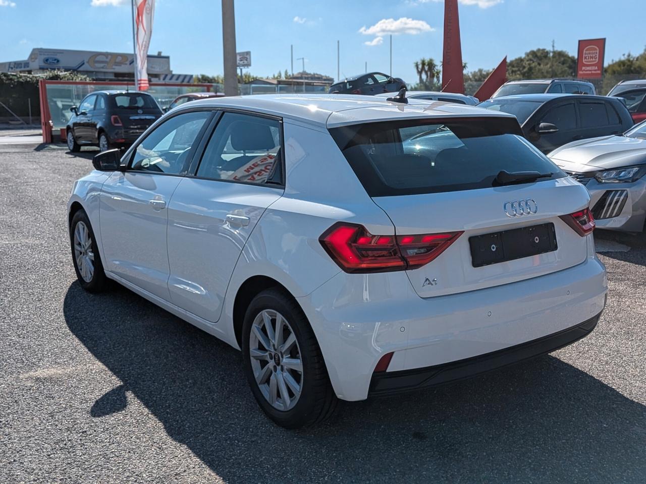 Audi A1 allstreet 30 TFSI Business
