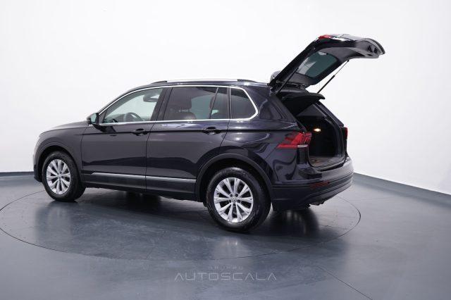 VOLKSWAGEN Tiguan 2.0 TDI SCR DSG Business BlueMotion Technology