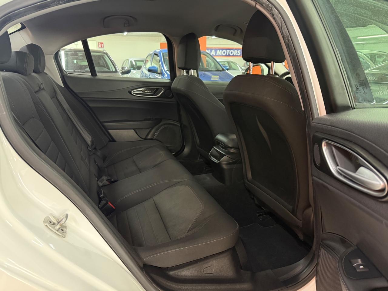 Alfa Romeo Giulia 2.2 Turbodiesel 150 CV