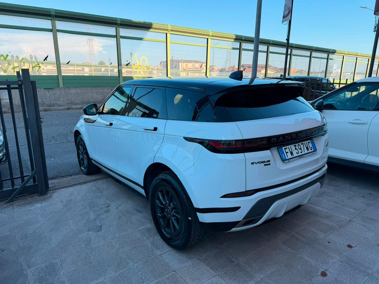Land Rover Range Evoque 2.0D I4-L.Flw 150 CV AWD Auto R-Dynamic