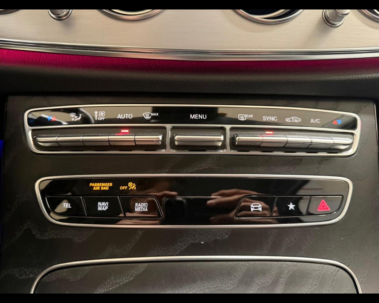 Mercedes-Benz Classe E (W/S213) - E 220 d 4Matic Auto Premium Plus