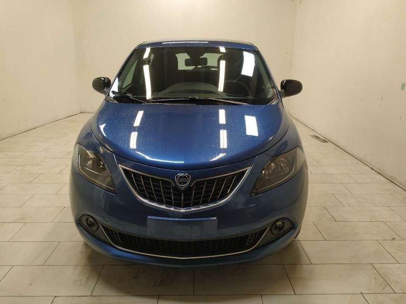 Lancia Ypsilon 1.0 firefly hybrid Gold s&s 70cv