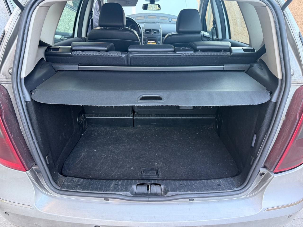 MERCEDES A180 CDI AVANGARDE EURO5
