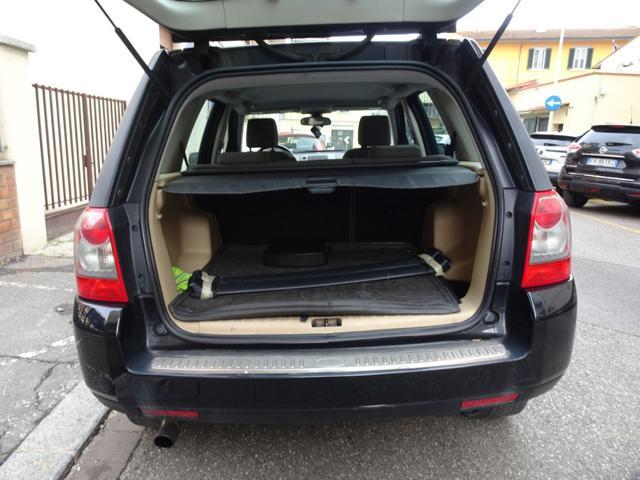 LAND ROVER Freelander 2.2 TD4 S.W. E