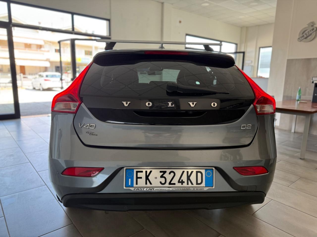 Volvo V40 D2 Geartronic R-design Kinetic