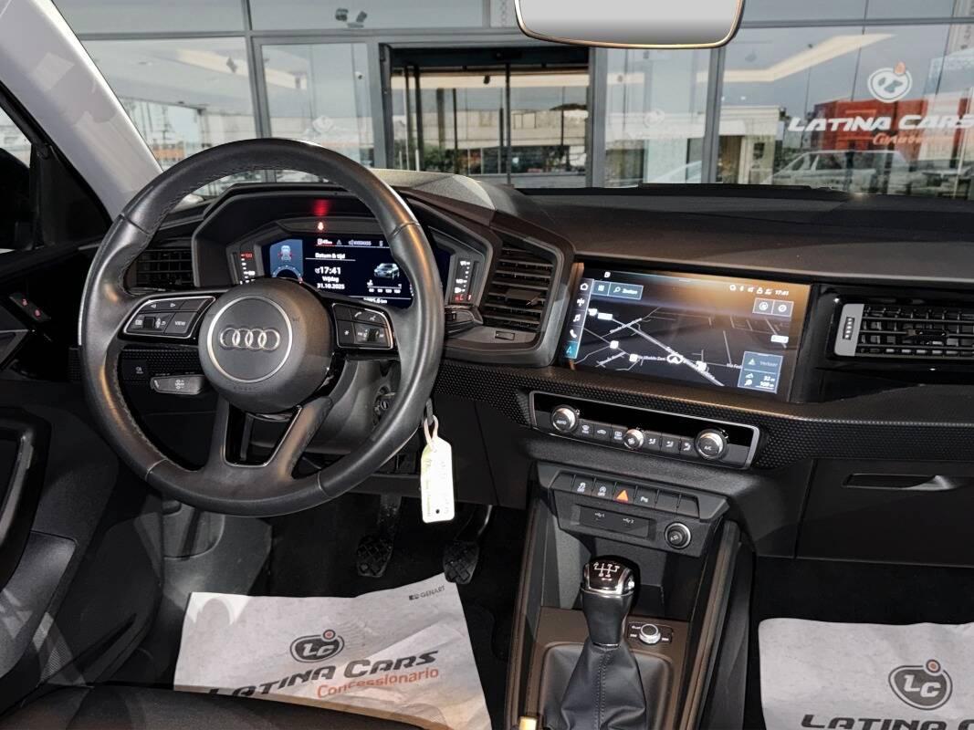 Audi A1 25 1.0 tfsi Con VIRTUAL COCKPIT