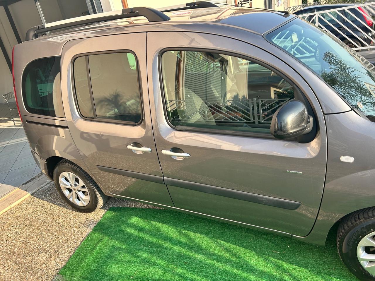 Renault Kangoo 1.5 dCi 90CV 5 porte Stop & Start Limited