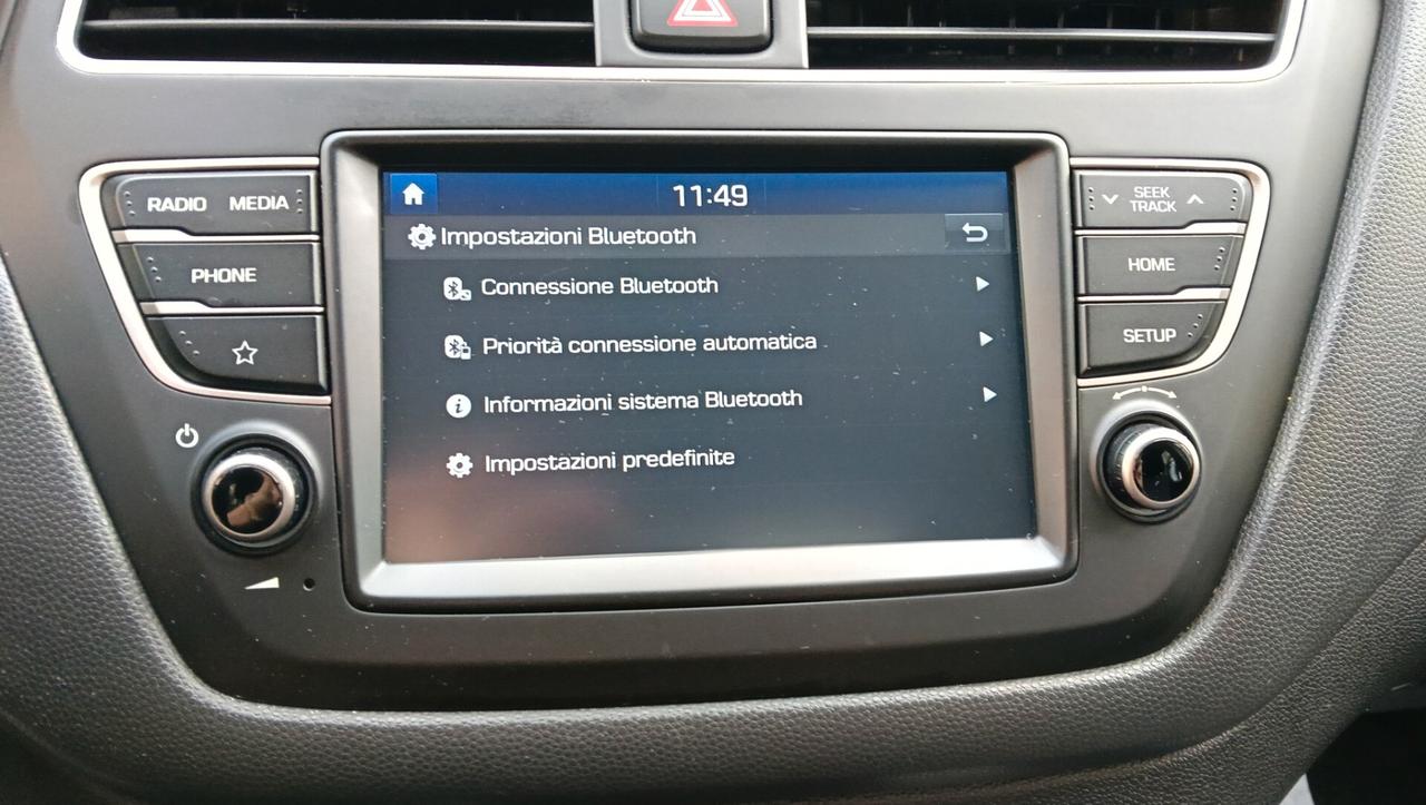 HYUNDAI I20 1200 BENZ -PREZZO PROMO!