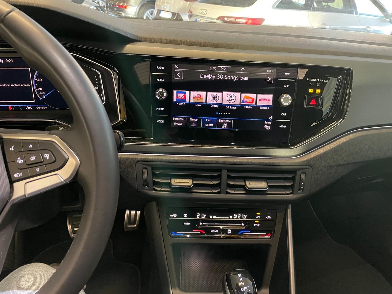 Volkswagen Taigo 1.0 TSI 115 CV DSG R-Line Telec. 18Misano