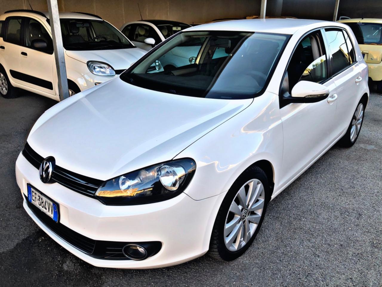 Volkswagen Golf 1.6 TDI Highline 2011