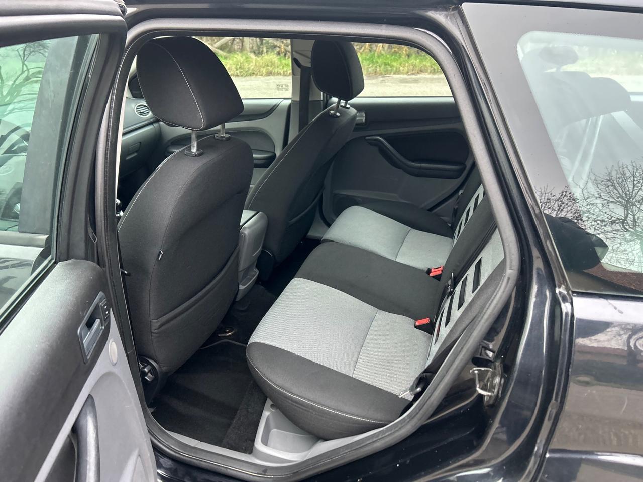 Ford Focus 1.6 (115CV) SW Bz.- GPL Titanium