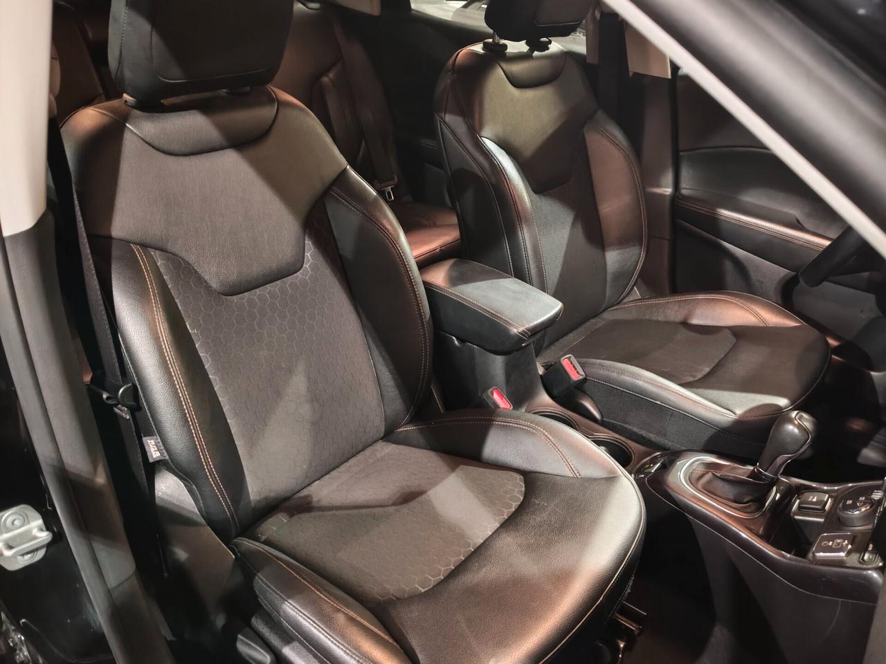 Jeep Compass Limite 4Xe IBRIDA NO FINANZIAMENTO!!!