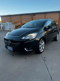 Opel Corsa 12 benzina con GPL euro 6