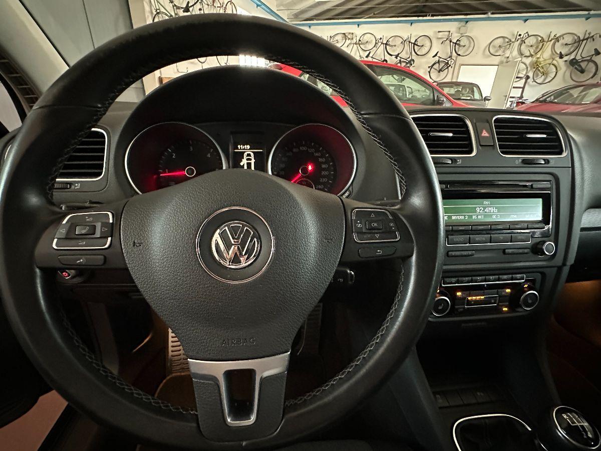 VOLKSWAGEN - Golf - 1.6 TDI DPF 5p. Highline