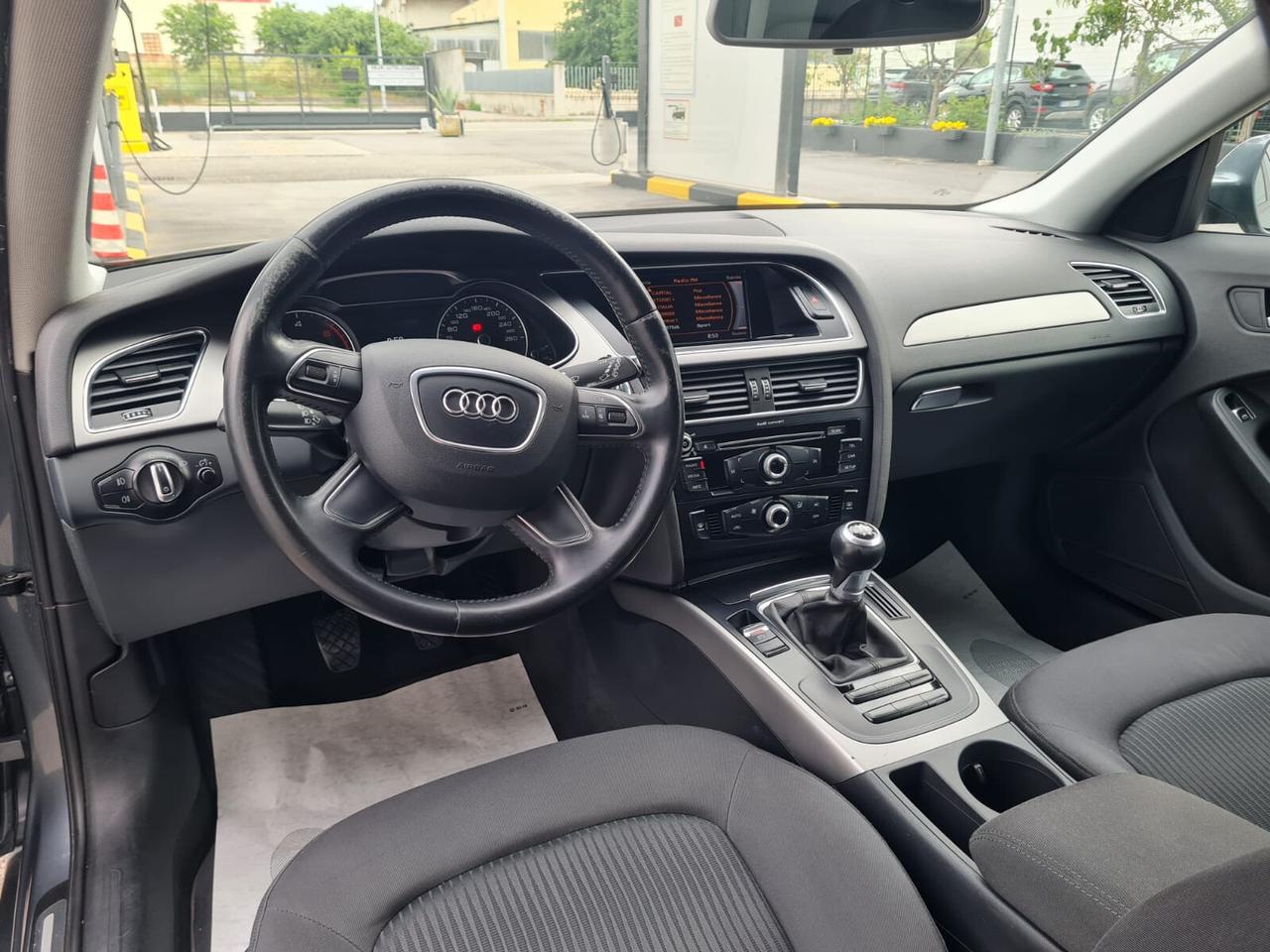 Audi A4 Avant 2.0 TDI 143CV F.AP.