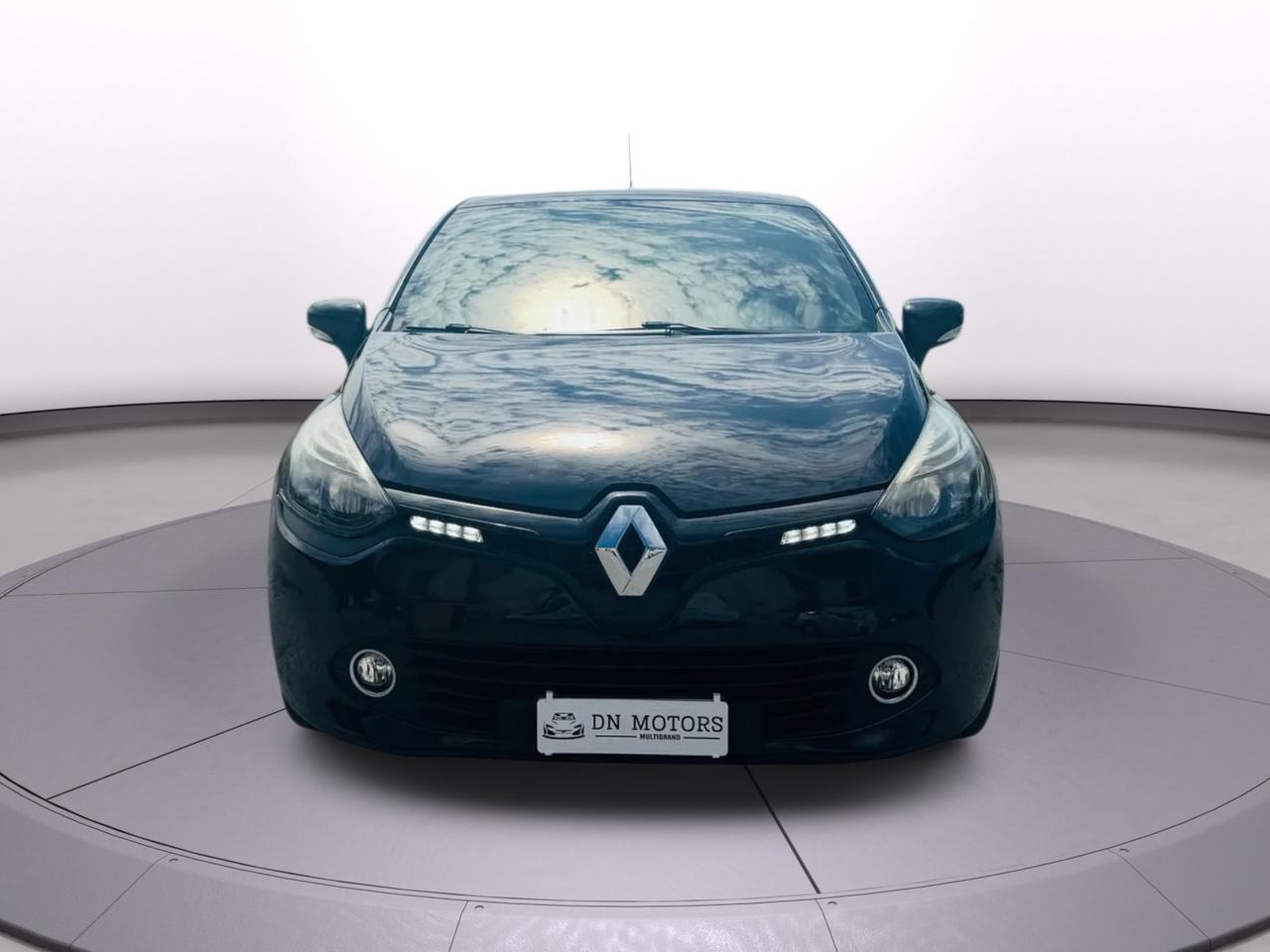 Renault Clio 1.5 dCi 2015 140.000Km neo patentati