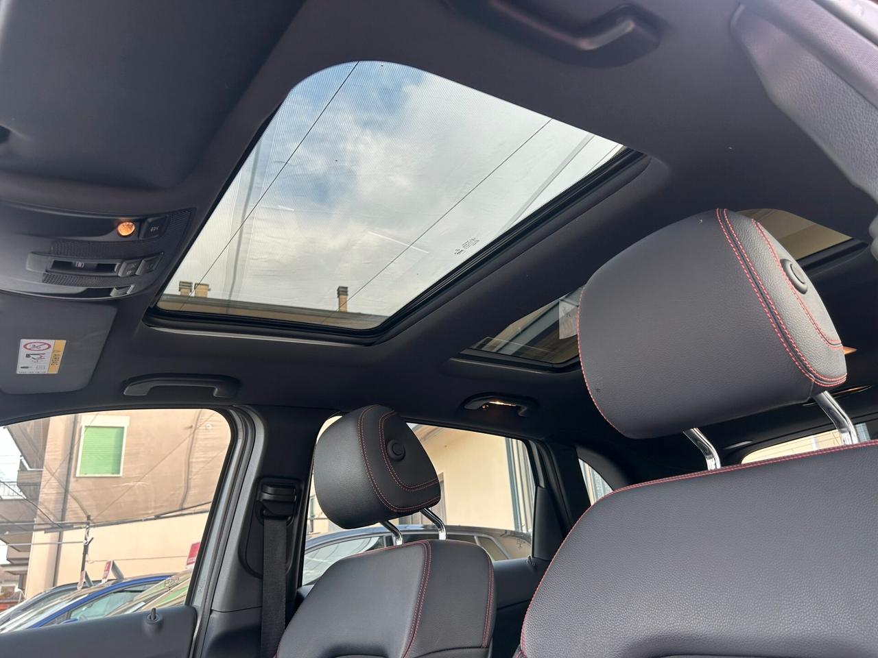 Mercedes-Benz B 200d 130CV Premium - PANORAMA