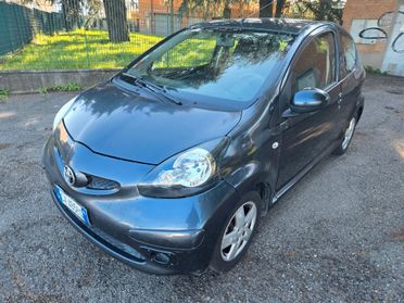 Toyota Aygo 1.0 12V VVT-i 3 porte Sol