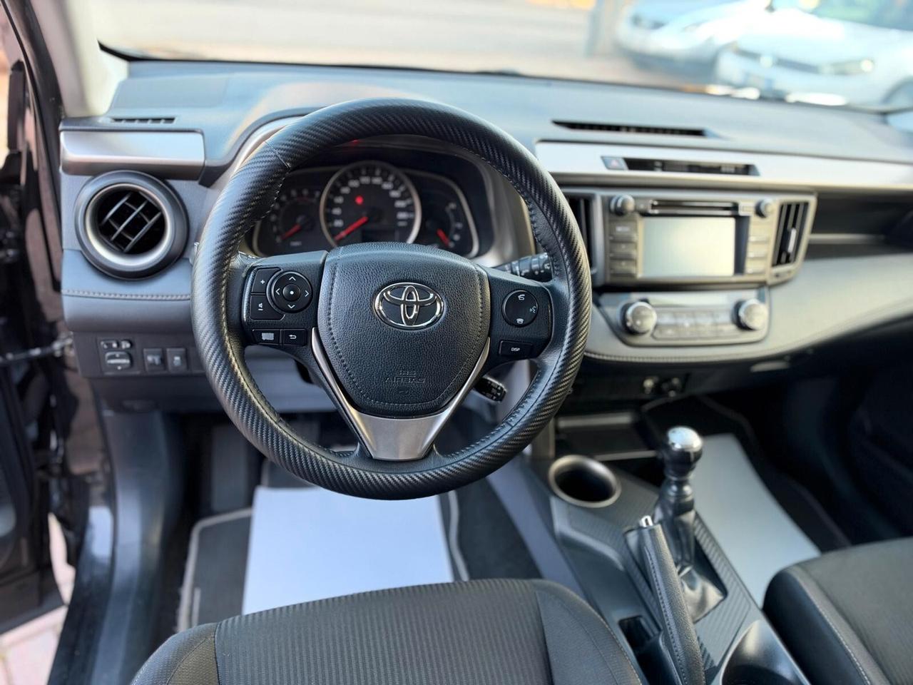 Toyota RAV 4 RAV4 2.0 D-4D 2WD Style
