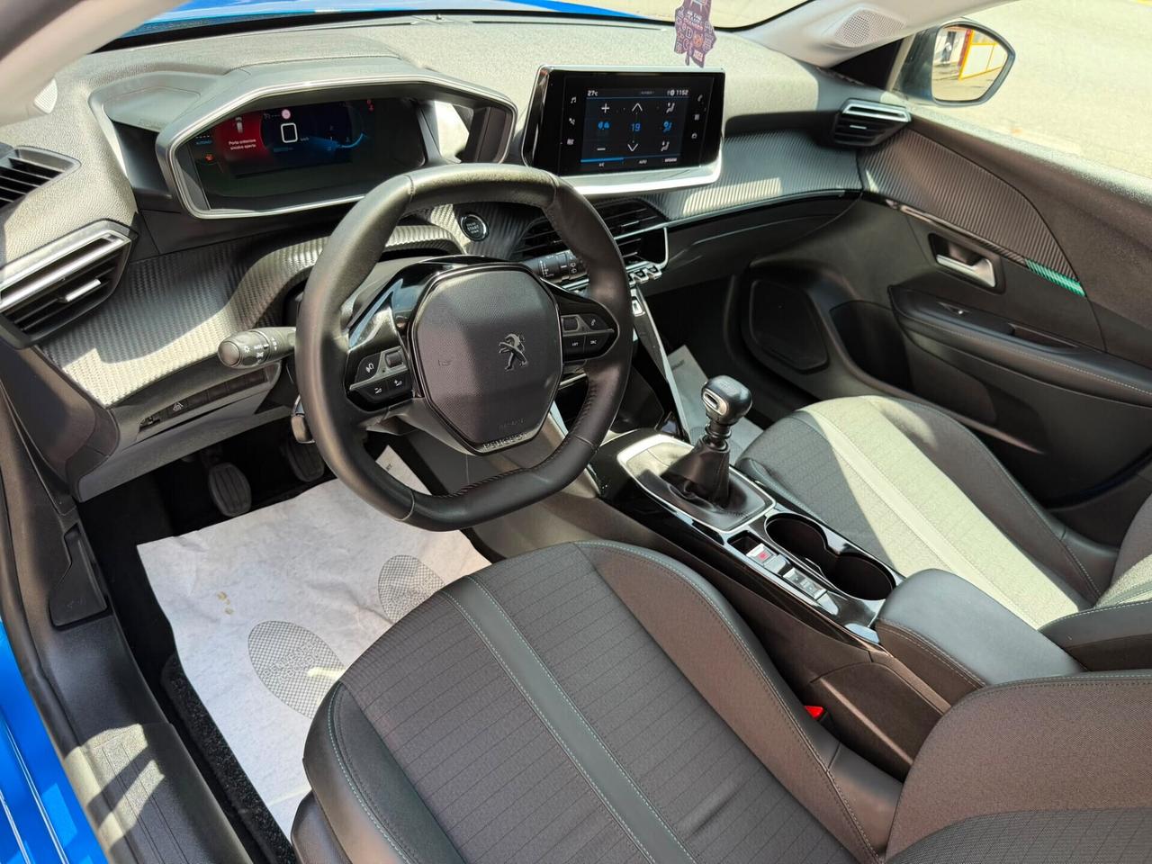 Peugeot 208 Allure Pack 100 CV 2023