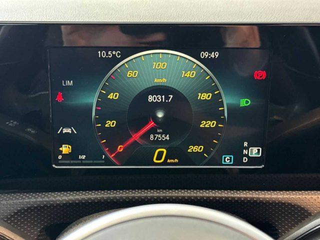 MERCEDES-BENZ CLA 200 d Automatic Sport