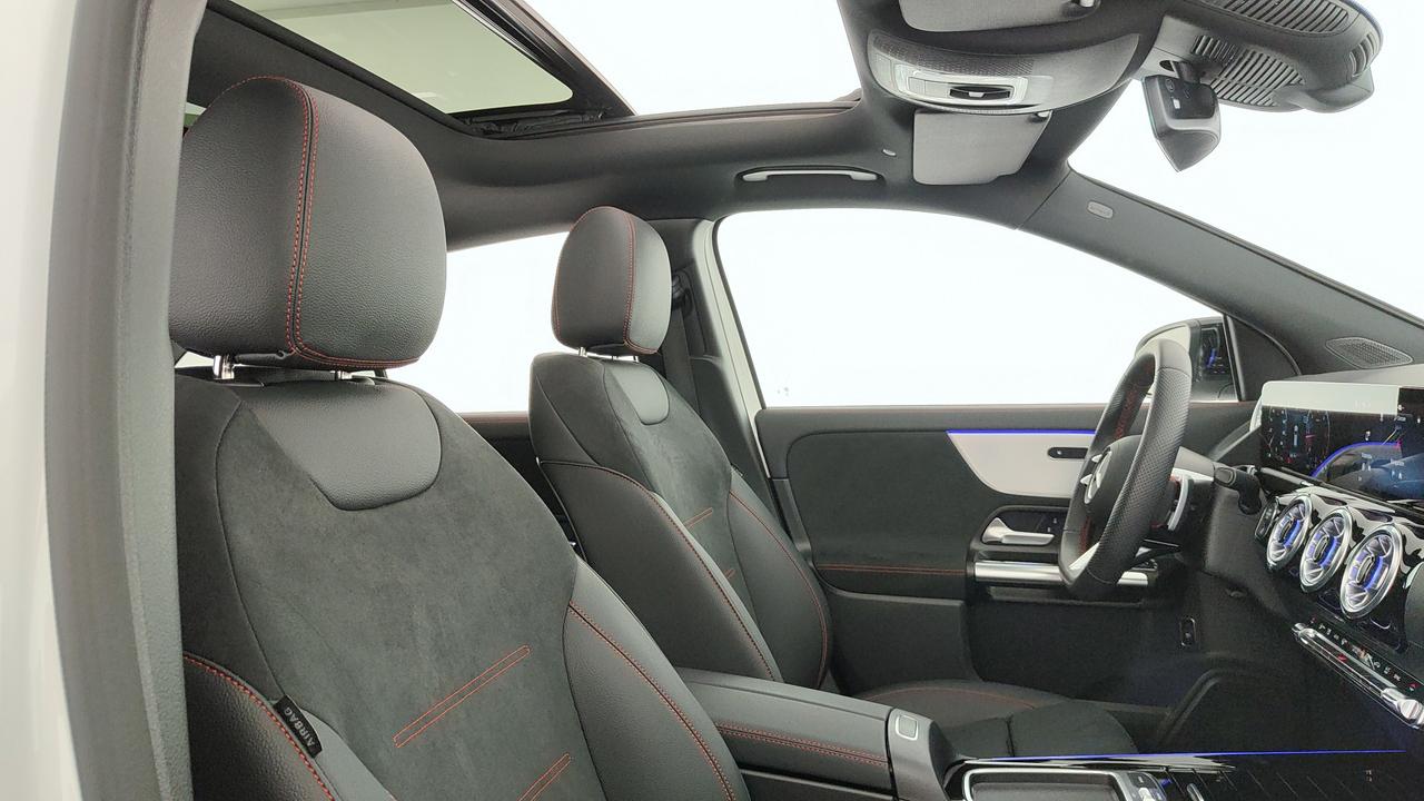 Mercedes-Benz GLA 200 d automatic