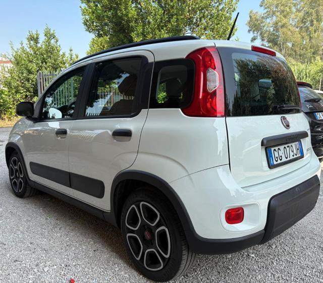 FIAT Panda 1.0 FireFly S&S Hybrid City Life