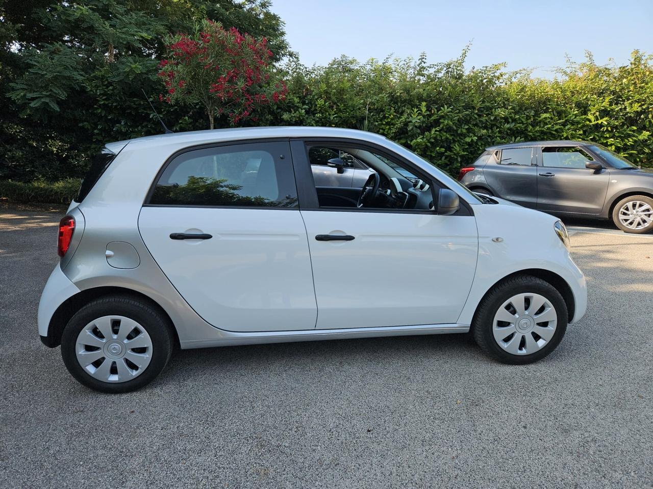 Smart ForFour 70 1.0 Youngster