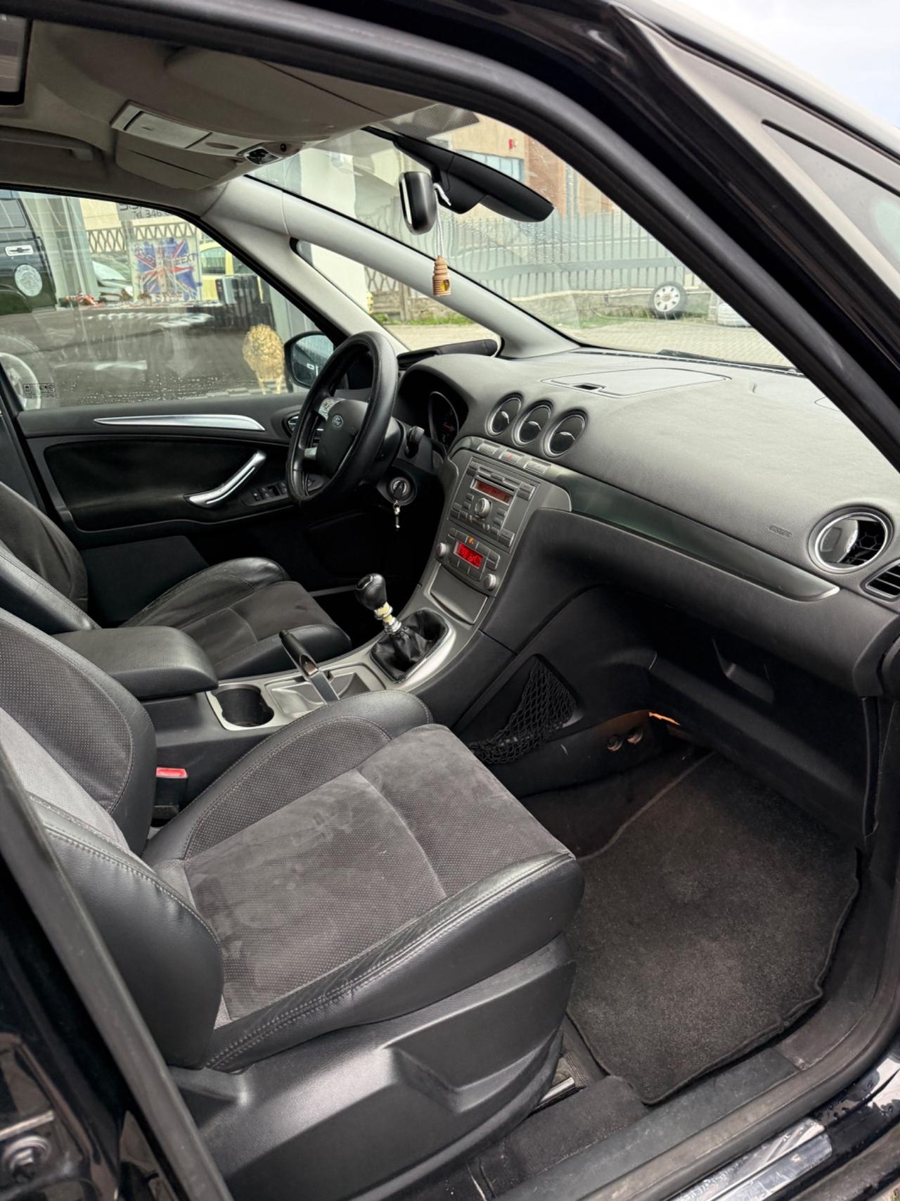 Ford S-Max 1.8 TDCi 125CV Titanium