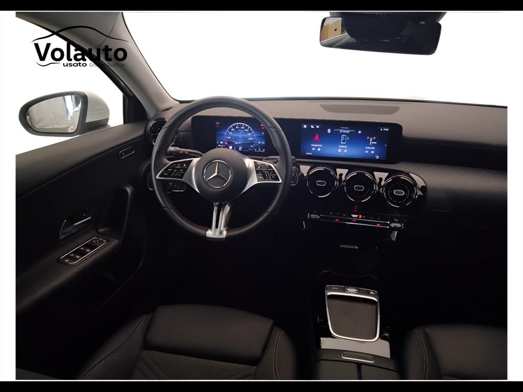 Mercedes-Benz Classe A - W177 2023 - A 180 d Advanced auto