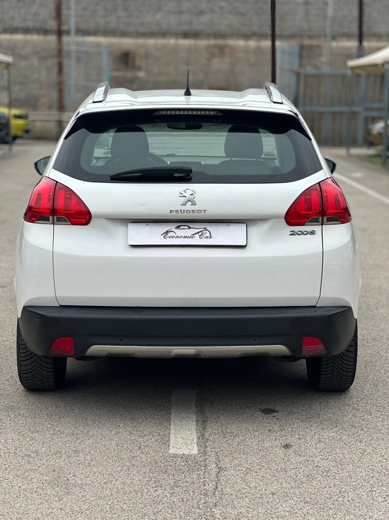 Peugeot 2008 PureTech 82 Access