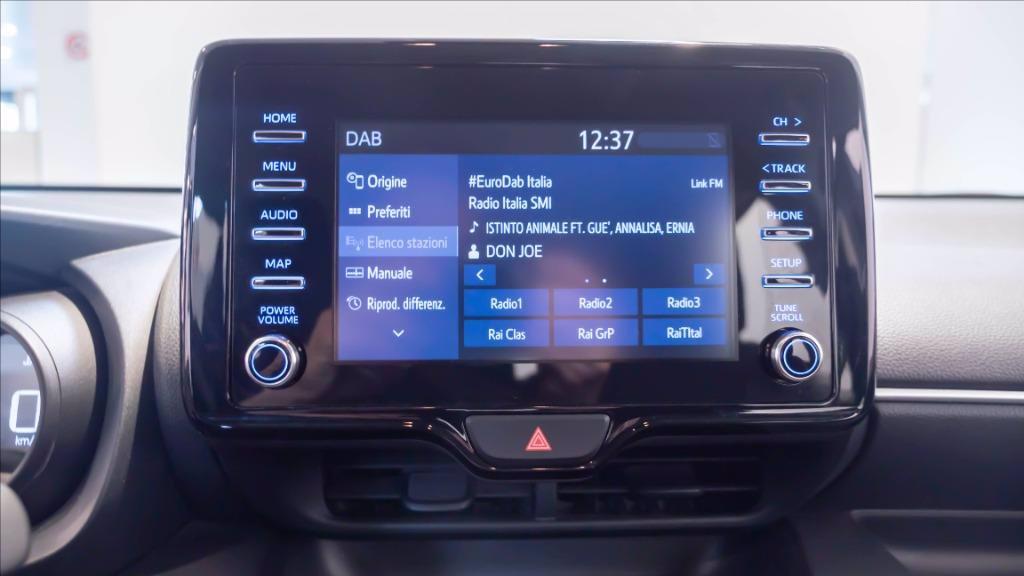 TOYOTA Yaris 1.5h Trend del 2021